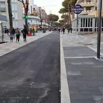 Monolocale Estensi Διαμέρισμα Llido Degli Estensi