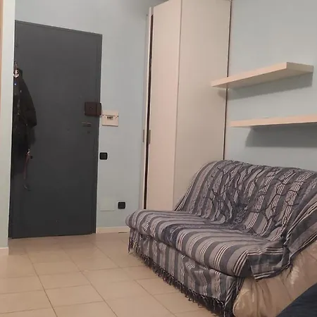 Apartmán Monolocale Estensi *